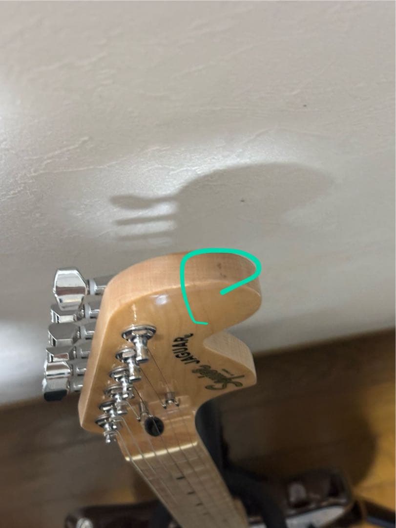 Squier Affinity Series Jaguar メタリックブラウン