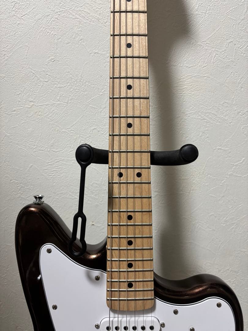 Squier Affinity Series Jaguar メタリックブラウン
