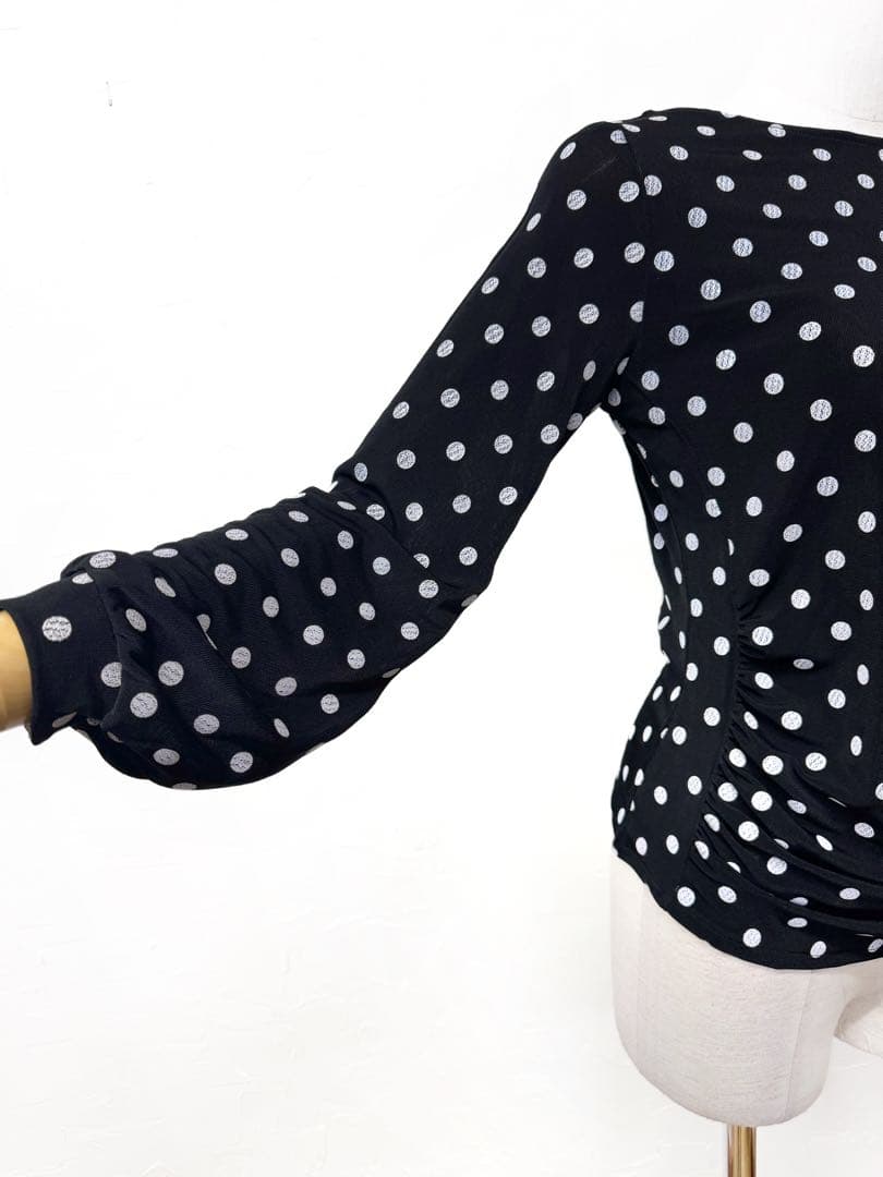 【Mサイズ】新品　JOAN社交ダンス 水玉バルーンスリーブトップスs003