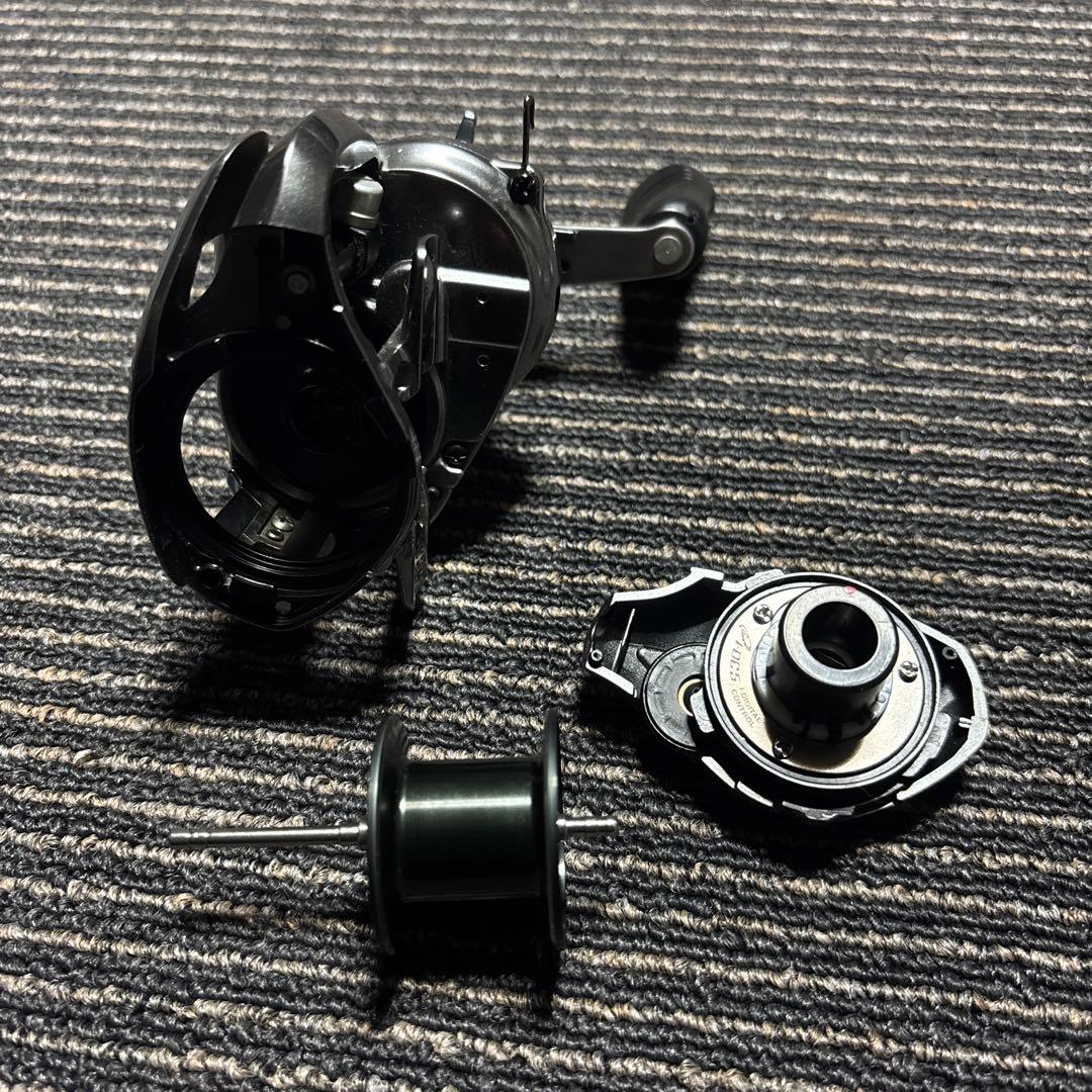 【早い者勝ち】シマノ 15メタニウムDC HG 現品限り