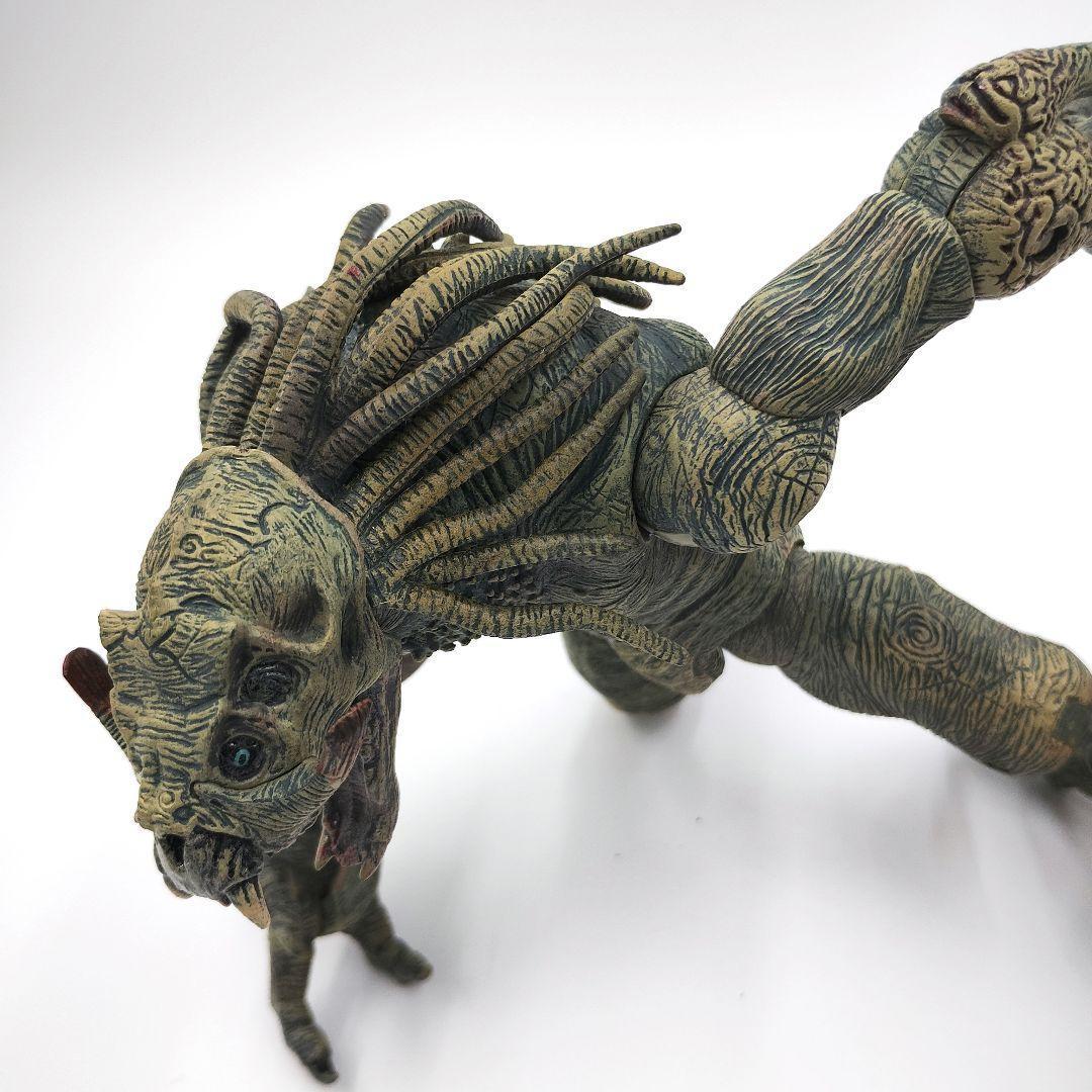 希少✨️Mezco Toyz ヘルボーイ サマエル フィギュア 入手困難