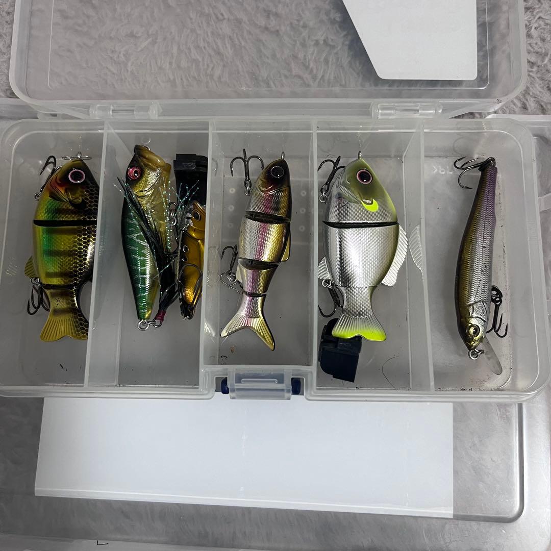 【専用】ダイワ DAIWA 紅牙 タックルボックス　リール　ルアー　ブラックバス