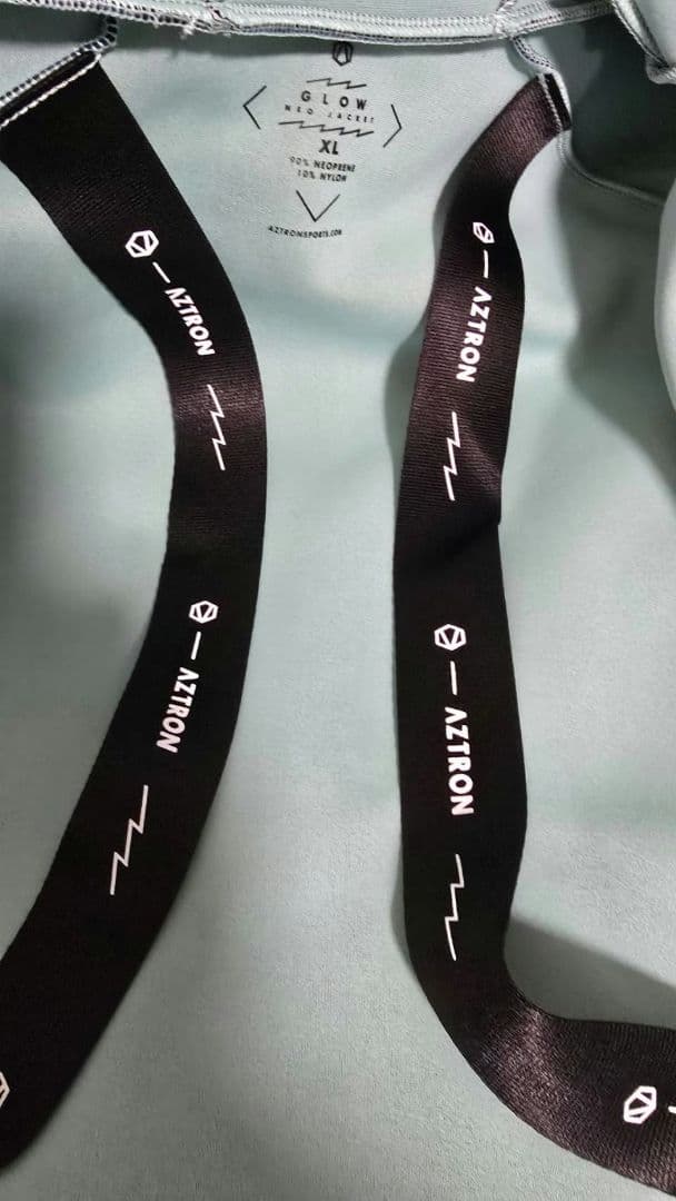 新品AZTRON/XL サーフィン ウィメンズ　ネオプレンジャケット 2mm