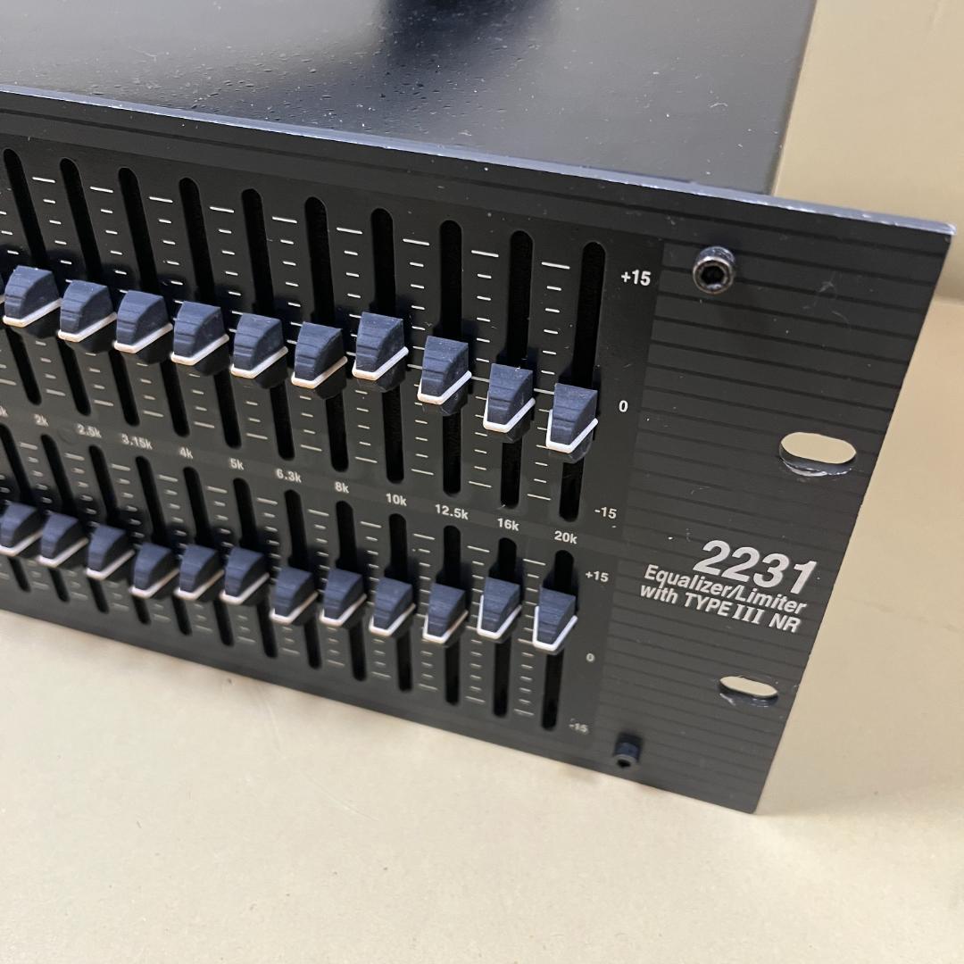 dbx 2231 グラフィックイコライザー 2ch ラックマウント