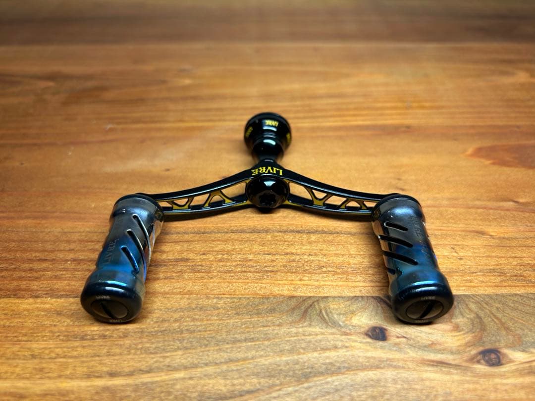 【限定600本】LIVRE ウイング80 Yellow Line ダイワ用