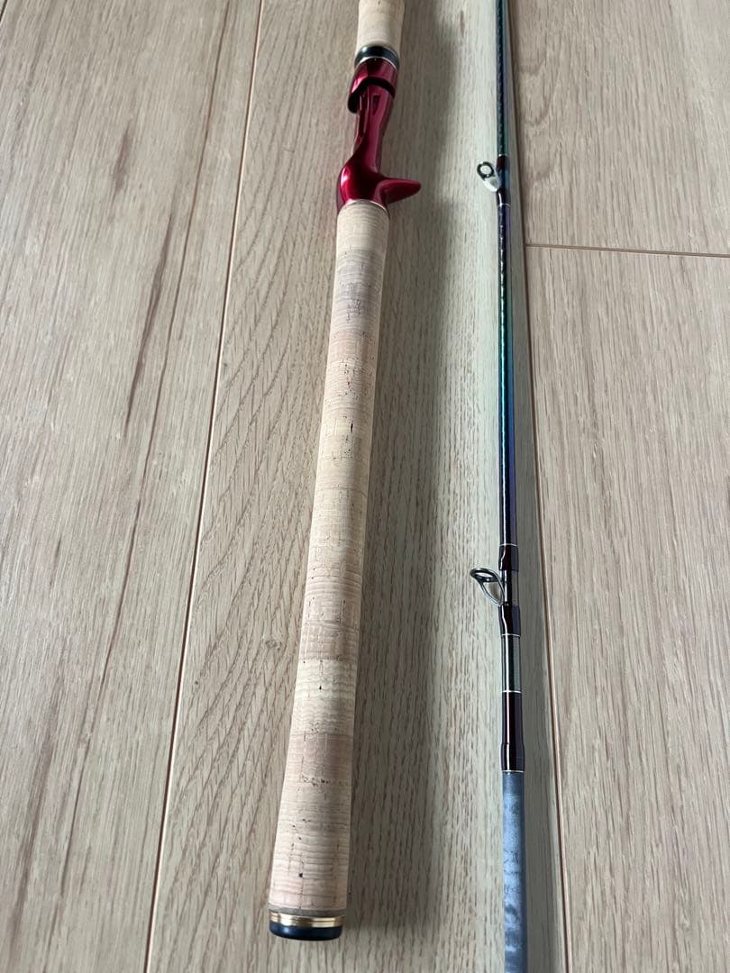 【美品】　18ワールドシャウラ　1832R-2