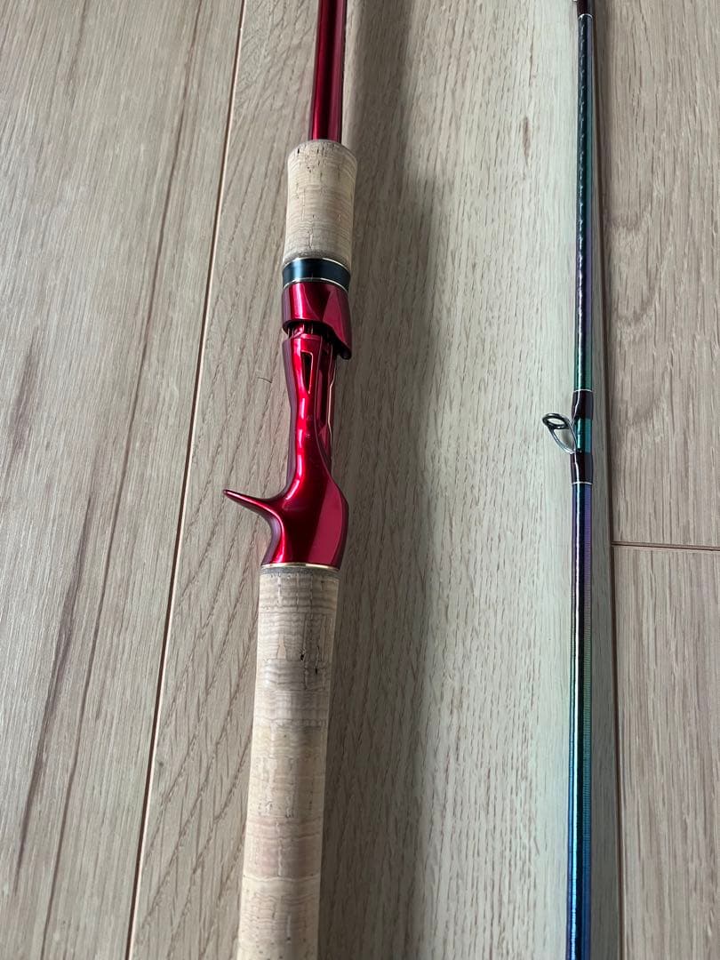 【美品】　18ワールドシャウラ　1832R-2