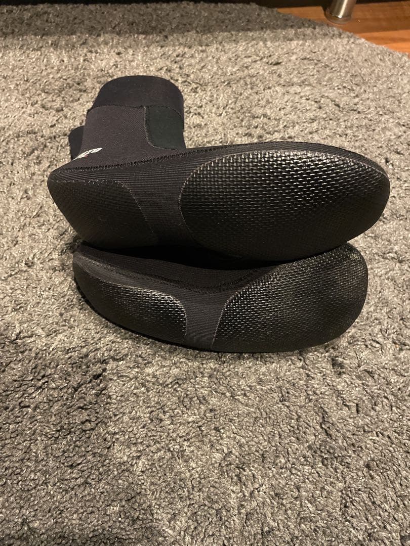 操作保温性重視 84F1ST2_ 4MM ストーブライトソックス起毛 ラウンド