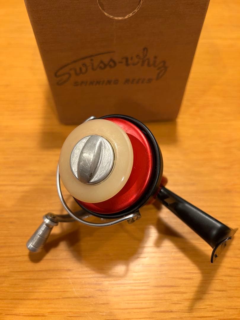 MYCO inc.Swiss-Whiz スピニングリール 赤黒　レア！