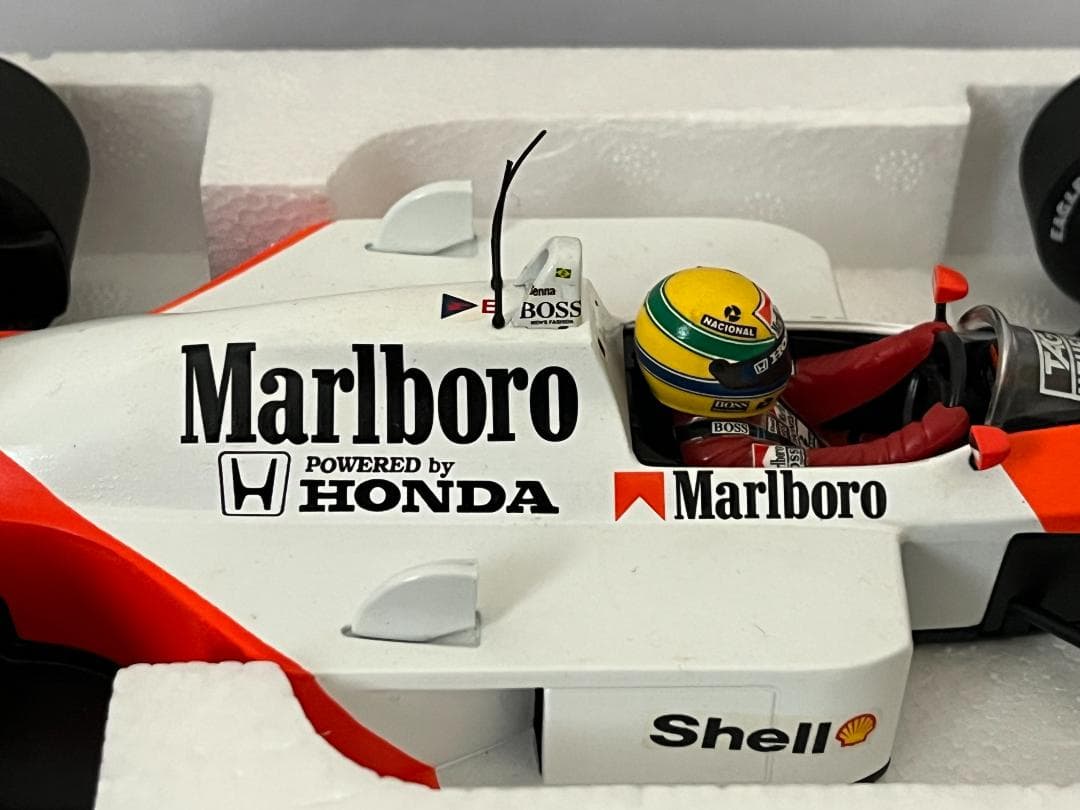 ミニチャンプス 1/18 McLaren MP4/4 A.セナ 1988 箱付