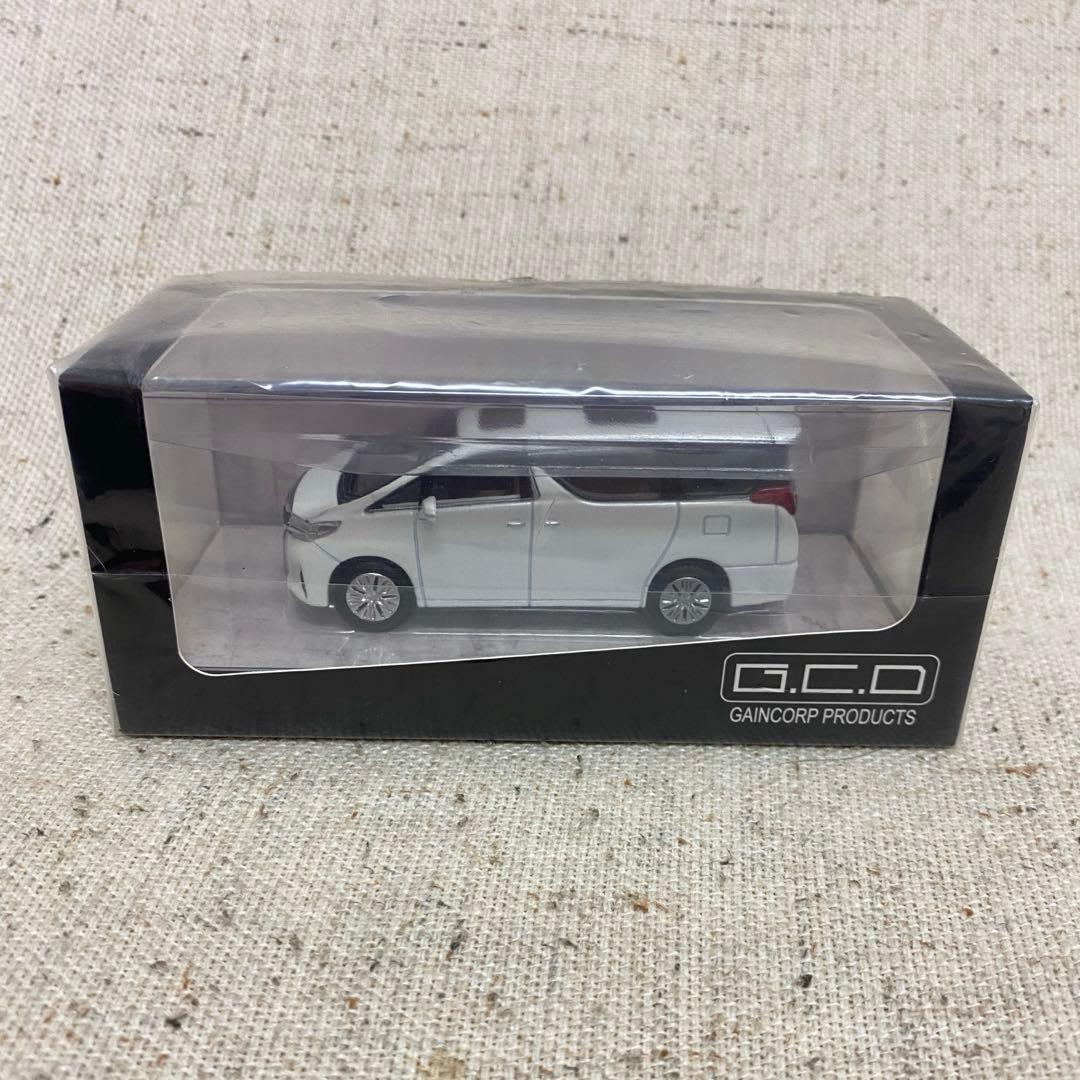 GCD トヨタ アルファード ホワイトパール　1/64