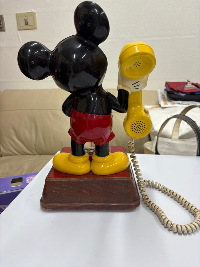 ミッキーマウス フィギュア型電話