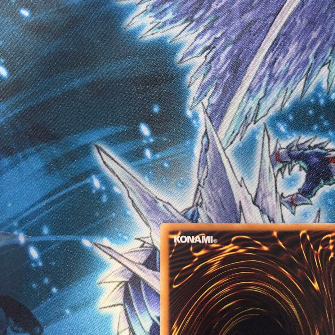 遊戯王　旧亜版アジア版　暗黒騎士ガイア　ウルトラレア　　LOB-006