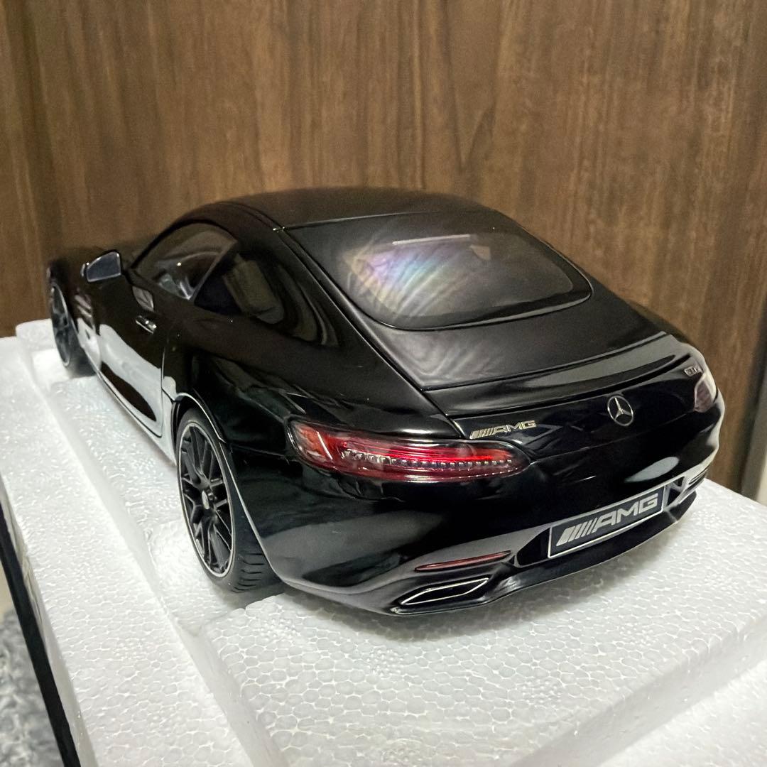 AUTOart MERCEDES-AMG GT S ブラック