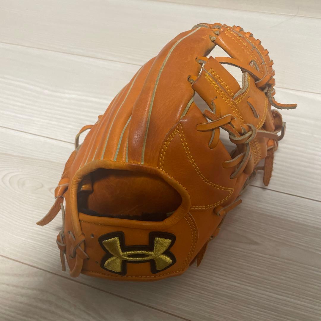 アンダーアーマー　オレンジ 野球グローブ 一般軟式内野手用