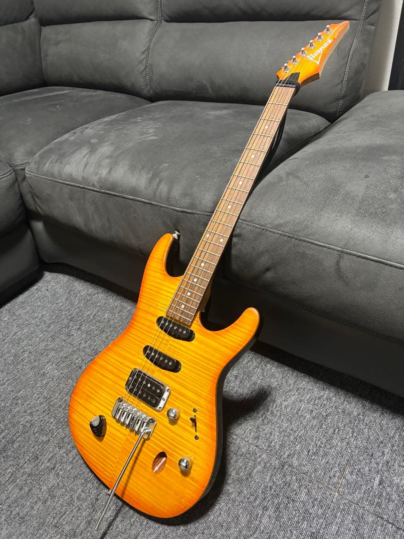 Ibanez SA260FMエレキギター ソフトケース付き