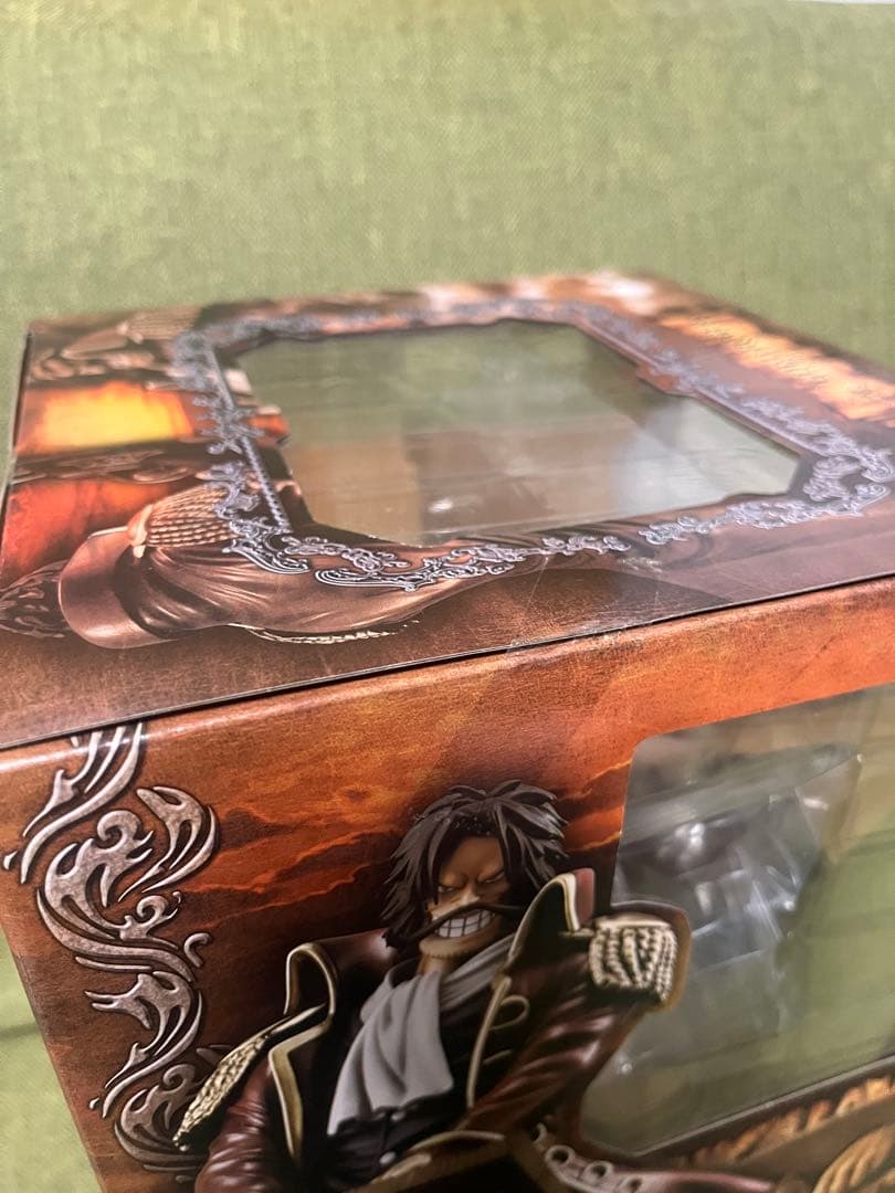 P.O.P DX ゴール•D•ロジャー フィギュア