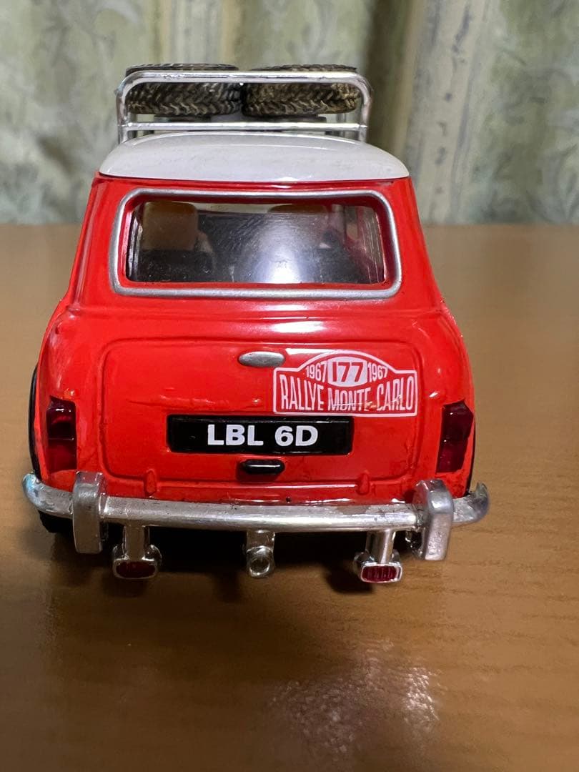 ミニクーパー スロットカー マシーン