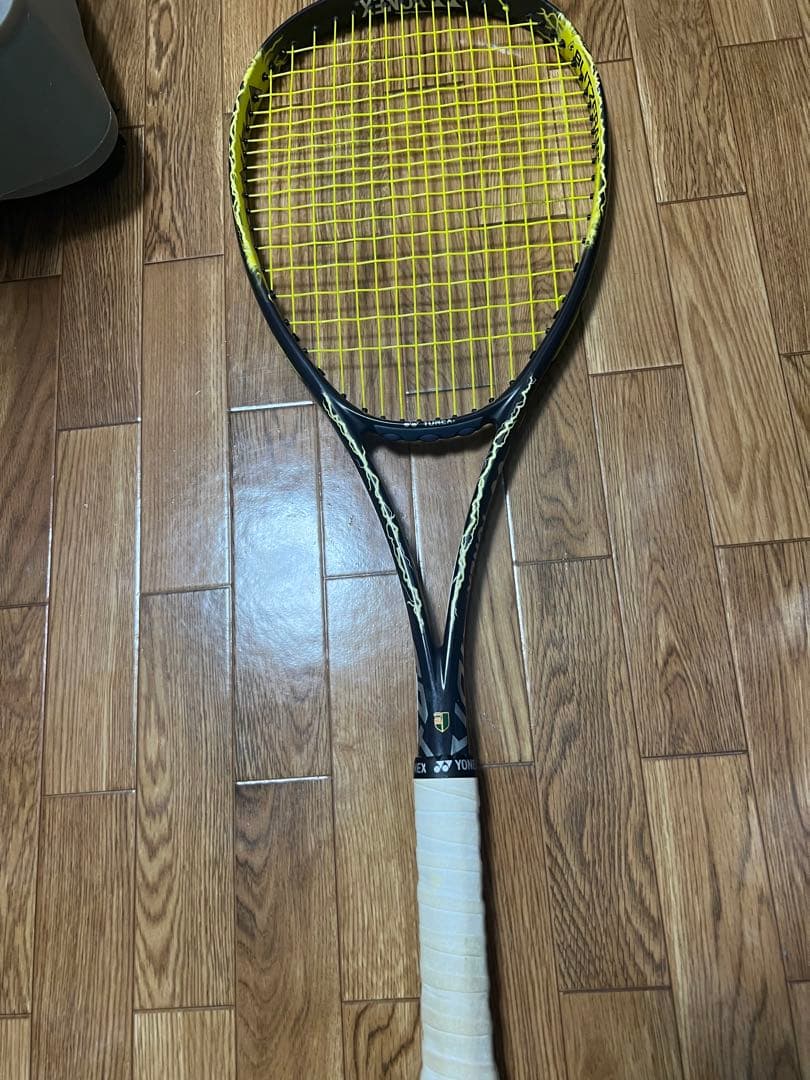 YONEX ボルトレイジ7V 初期
