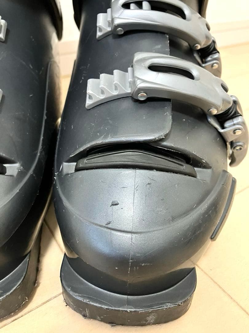 GEN FACTORY スキーブーツ 27.0ぐらい？　ゲンファクトリ