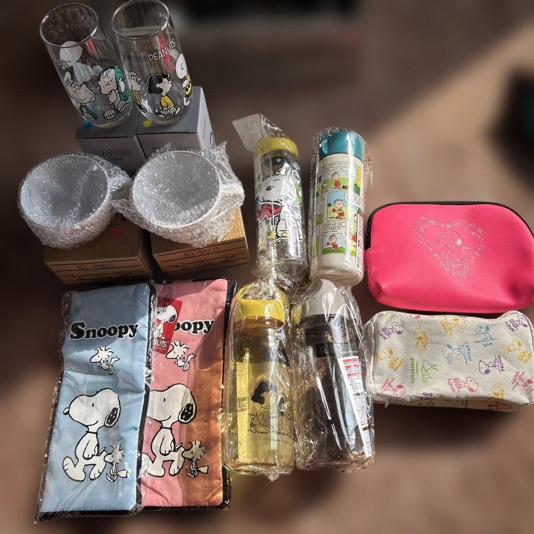 スヌーピー　ウォーターボトル　グラス　カフェカップ　ポーチ