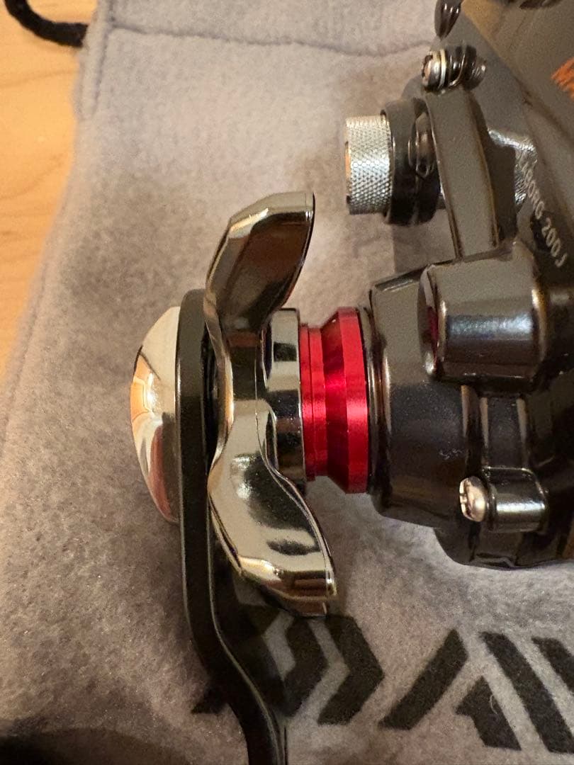 DAIWA SEABORG 200J 電動リール
