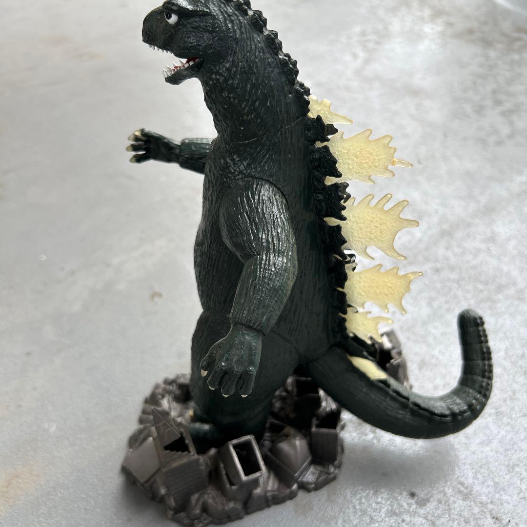 ゴジラ　フィギュア　GODZILLA