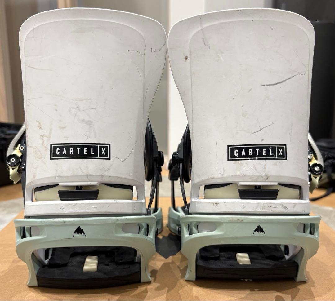 Burton カーテルX リフレックス Mサイズ