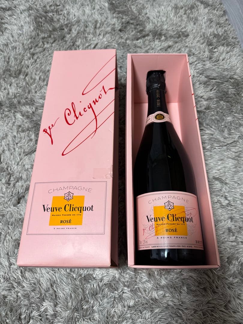 ヴーヴ・クリコ ローズラベル デザインボックス入り［750ml]瓶未開封限定