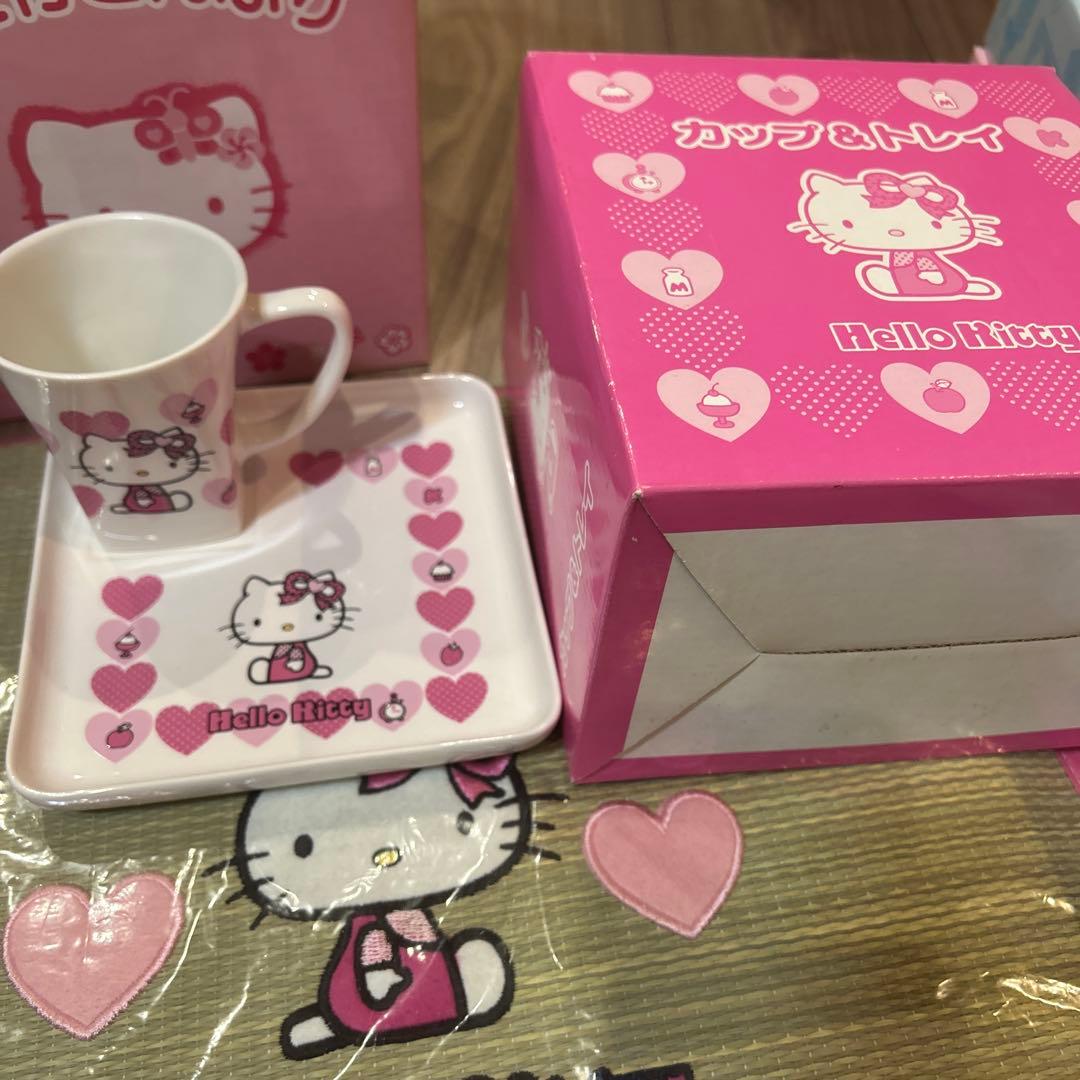 ハローキティ 食器 まとめ売り 10点以上 未使用 コップ 皿 ボウル セット