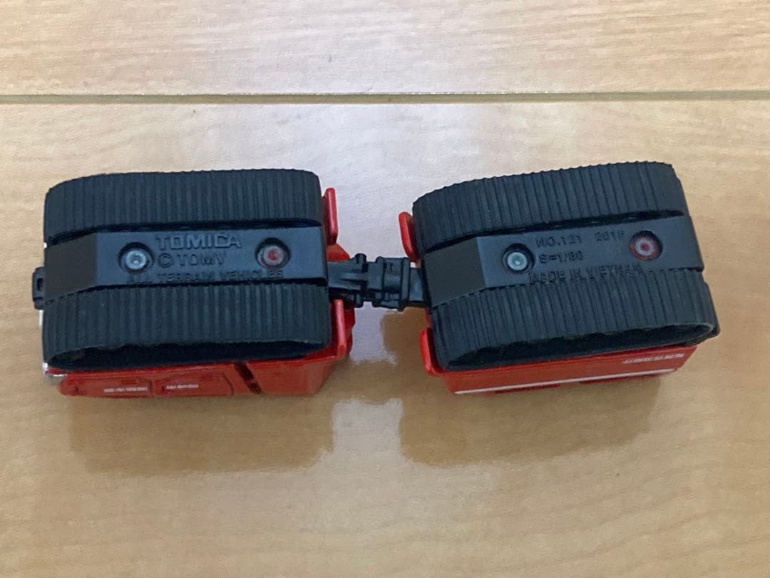 トミカ　121 レッドサラマンダー2台　136コマツハーベスタなどまとめ売り