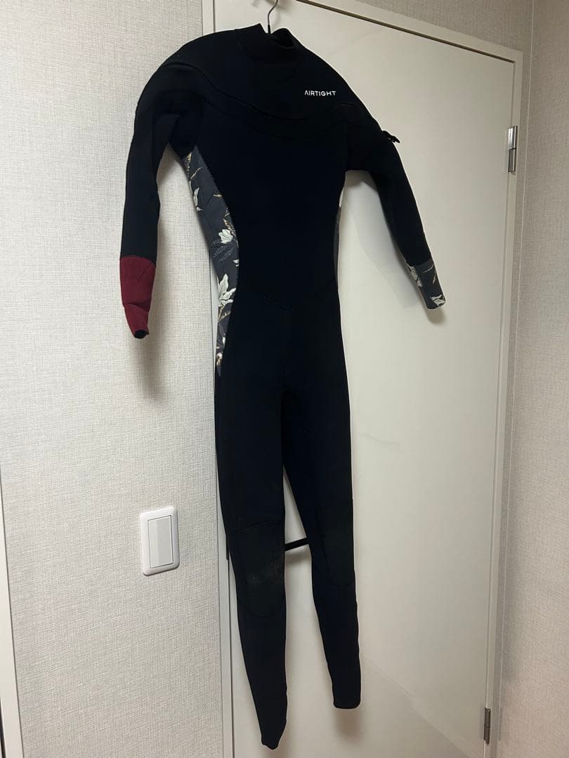 【数回着用】AIRTIGHT ウェットスーツ　レディース