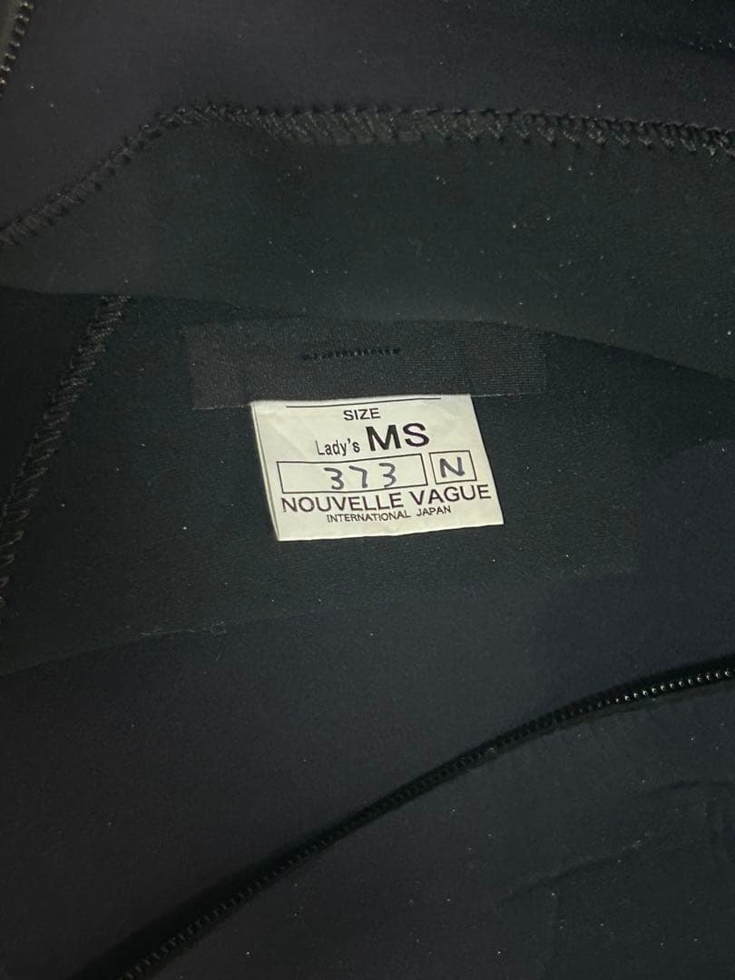 【数回着用】AIRTIGHT ウェットスーツ　レディース