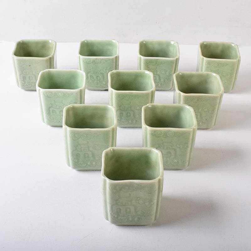 和食器　瀬戸焼　古瀬戸　楼閣山水文　猪口　二十人前　時代箱付　V　R8205B