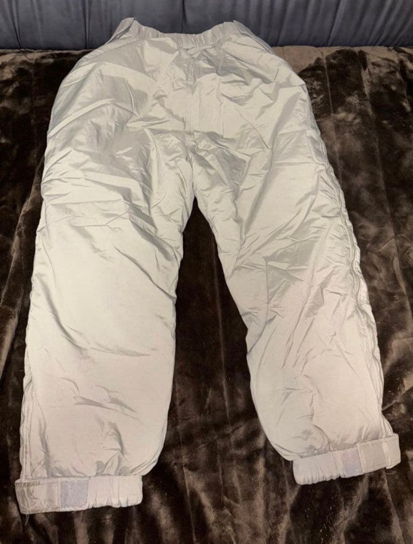 米軍実物MーR　ECWCS level7 パンツ防寒バイクツーリングにスノボーに