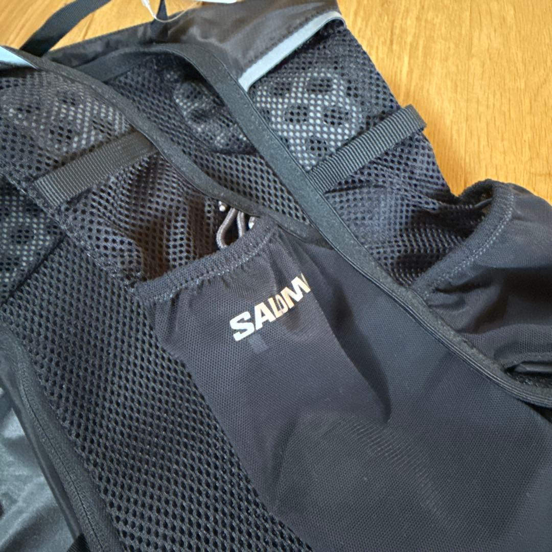 サロモン　Agile6SET 新古品未使用　商品タグ、フラスク付き