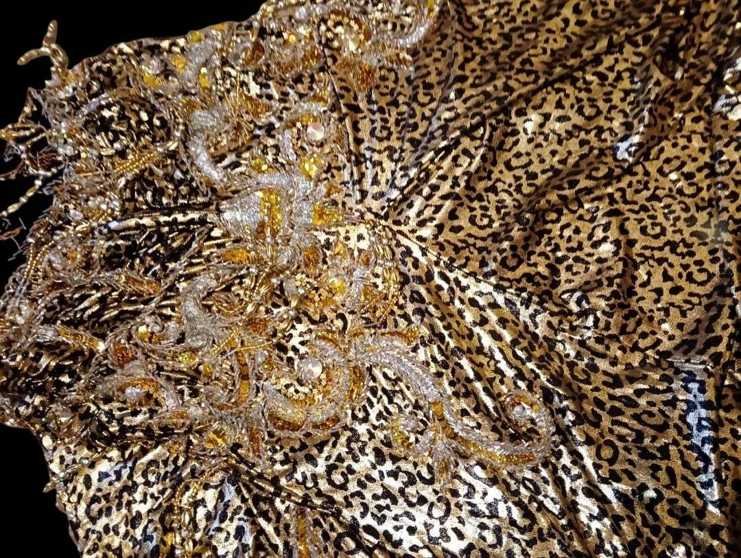 【新品Sale】エジプト製デザイナーズベリーダンス衣装Gold《豹》