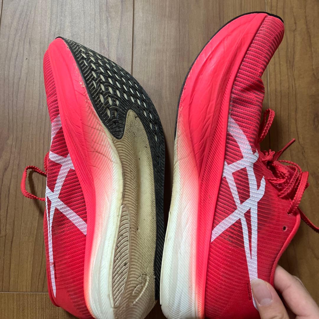 ASICS メタスピードスカイ+