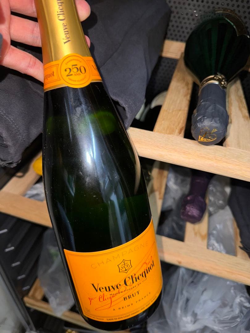 ヴーヴ・クリコ イエローラベル 750ml 6本