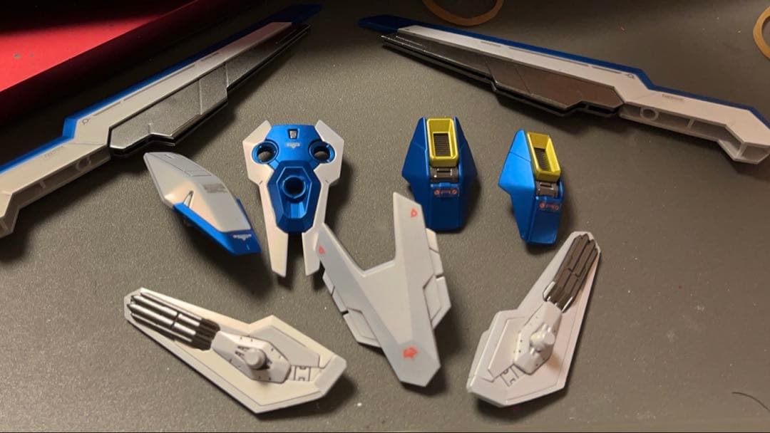 フルメカニクス　ガンダムエアリアル　パール、メタリック塗装