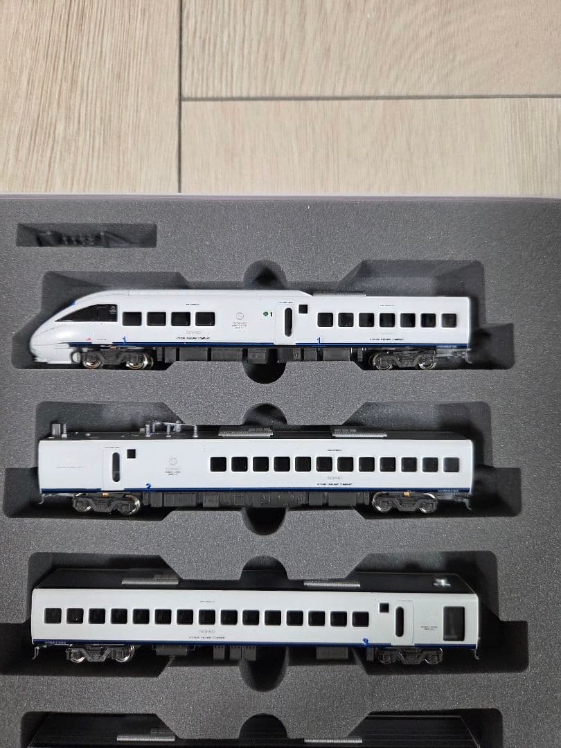 KATO 885系 \"白ソニック\" 6両セット