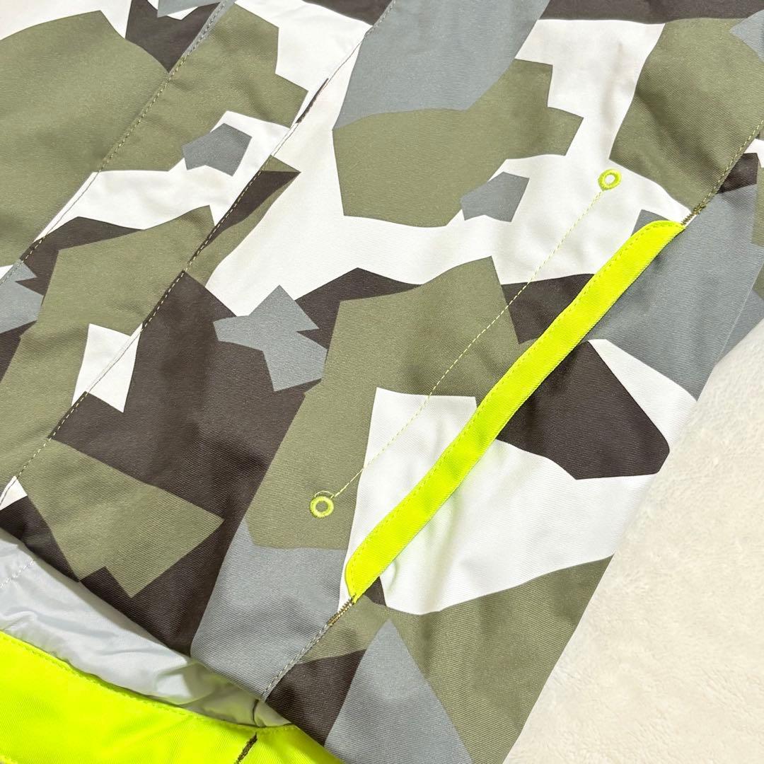 ◆美品◆DESCENTE ヒートナビ 子供用スキーウェア 上下セット 130