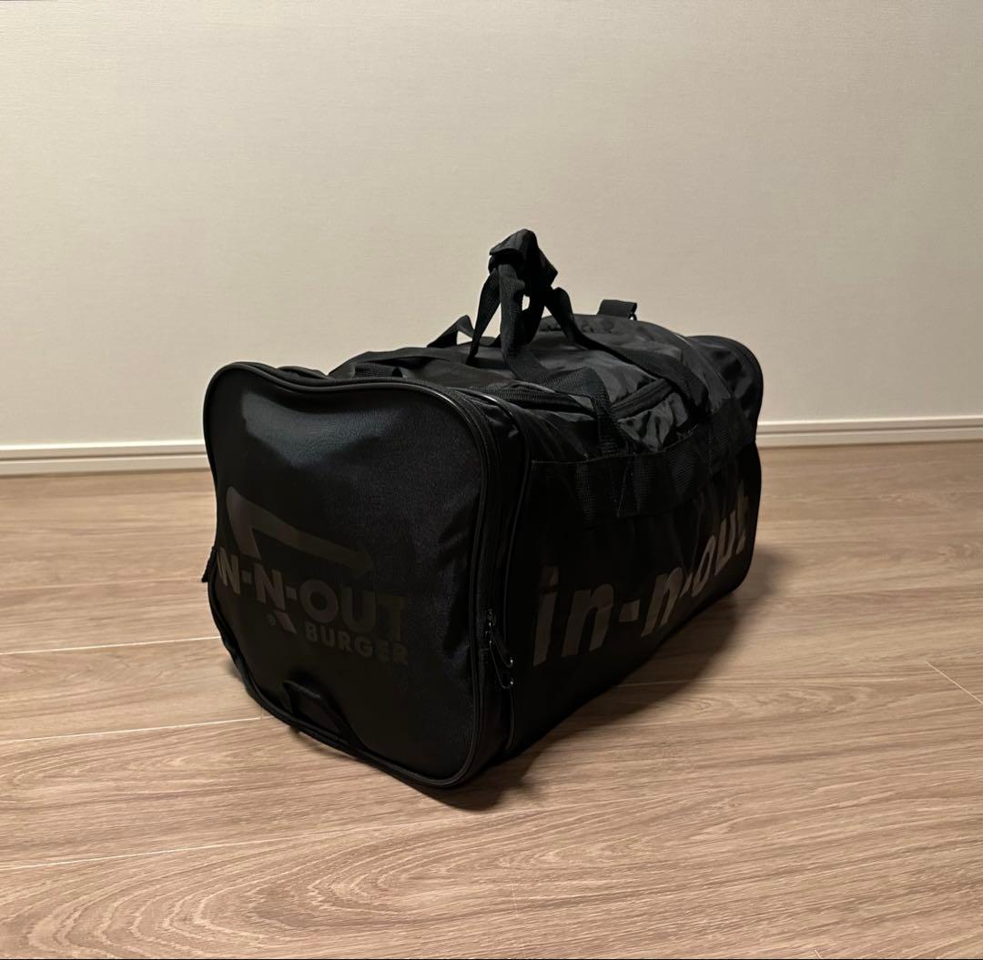 イン・アンド・アウト バーガー In-N-Out Burger ダッフルバッグ