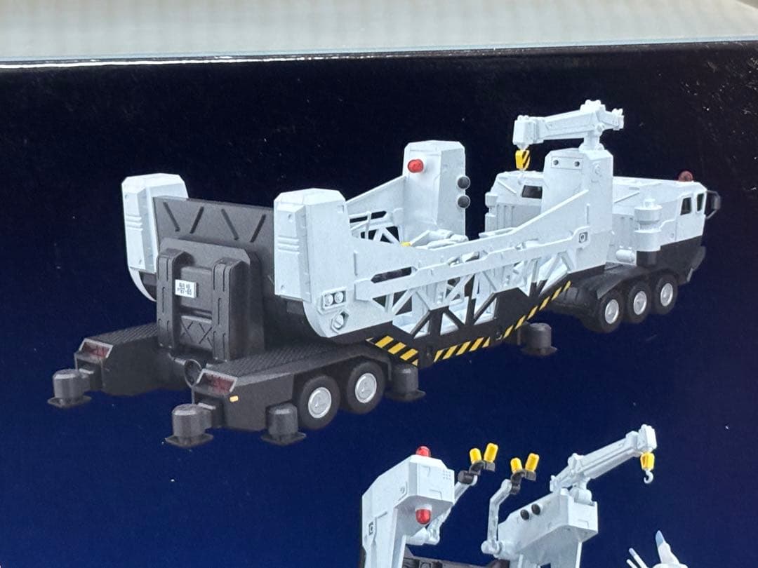 MODEROID 1/60 98式特型指揮車&99式特型レイバーキャリア 未組立