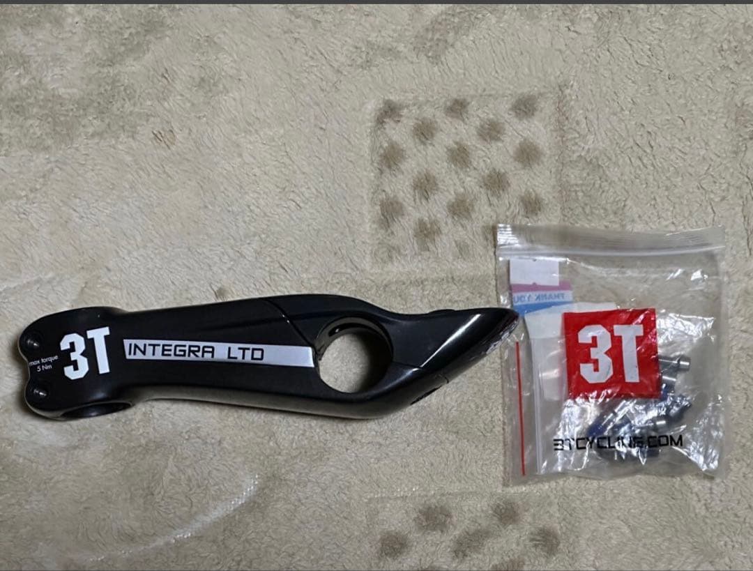 Garmin Edge ステムマウント と 3T Integraステム