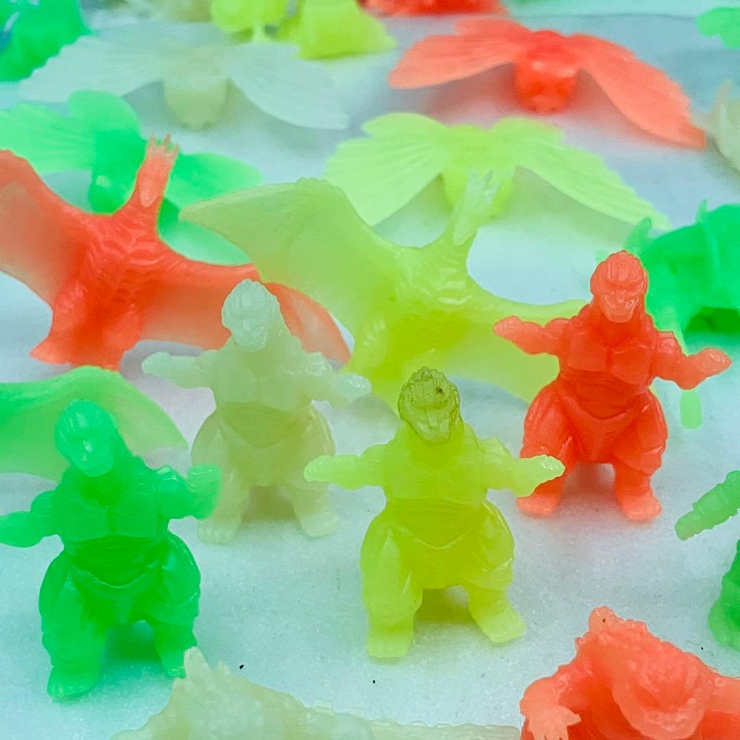 【激レア 当時物】ゴジラVSメカゴジラ　光るゴジラ！ 54種セット