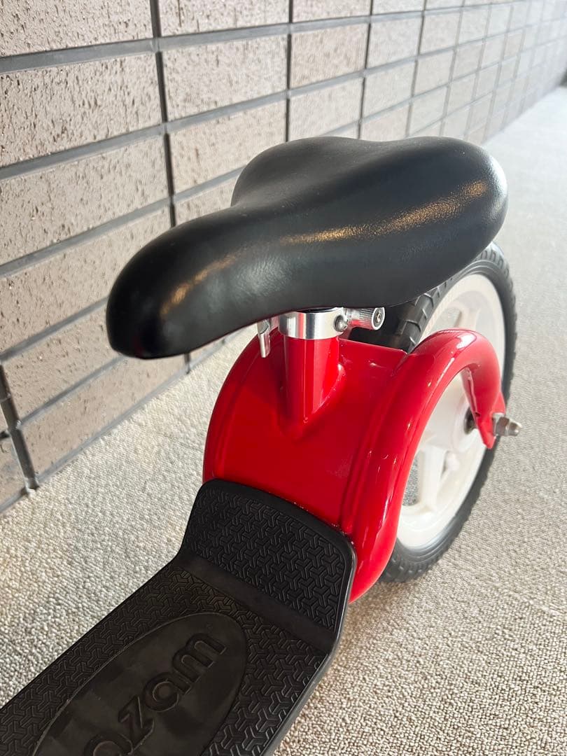 【アメリカで購入⭐︎美品】バランスバイク　ストライダー　ペダルなし　自転車　子供用