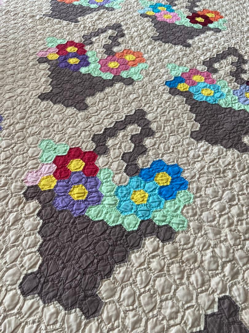 アンティークキルト✴︎フラワーバスケットキルト