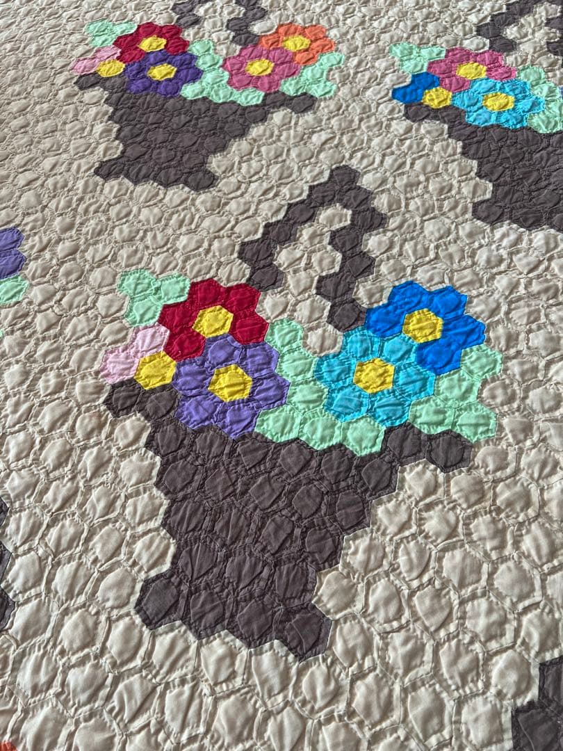 アンティークキルト✴︎フラワーバスケットキルト