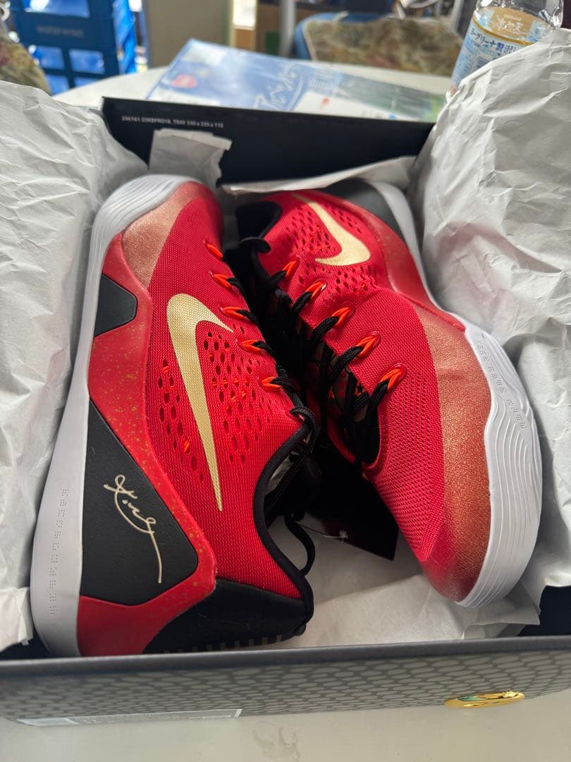Kobe IX EM Protro 11 レッド/ブラック/ゴールド